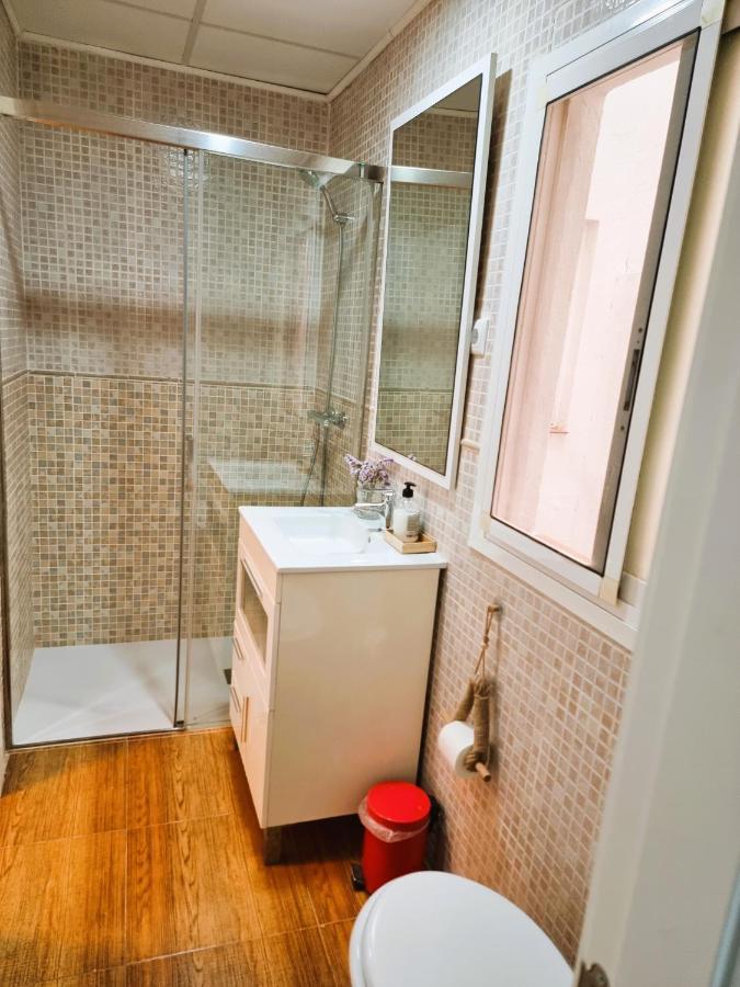 Claudia Tourist Apartment Alicante Kültér fotó